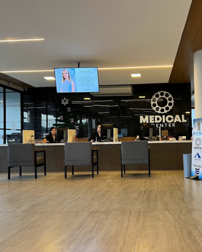 Dra. Lívia Tiburzio - Médica Nutróloga